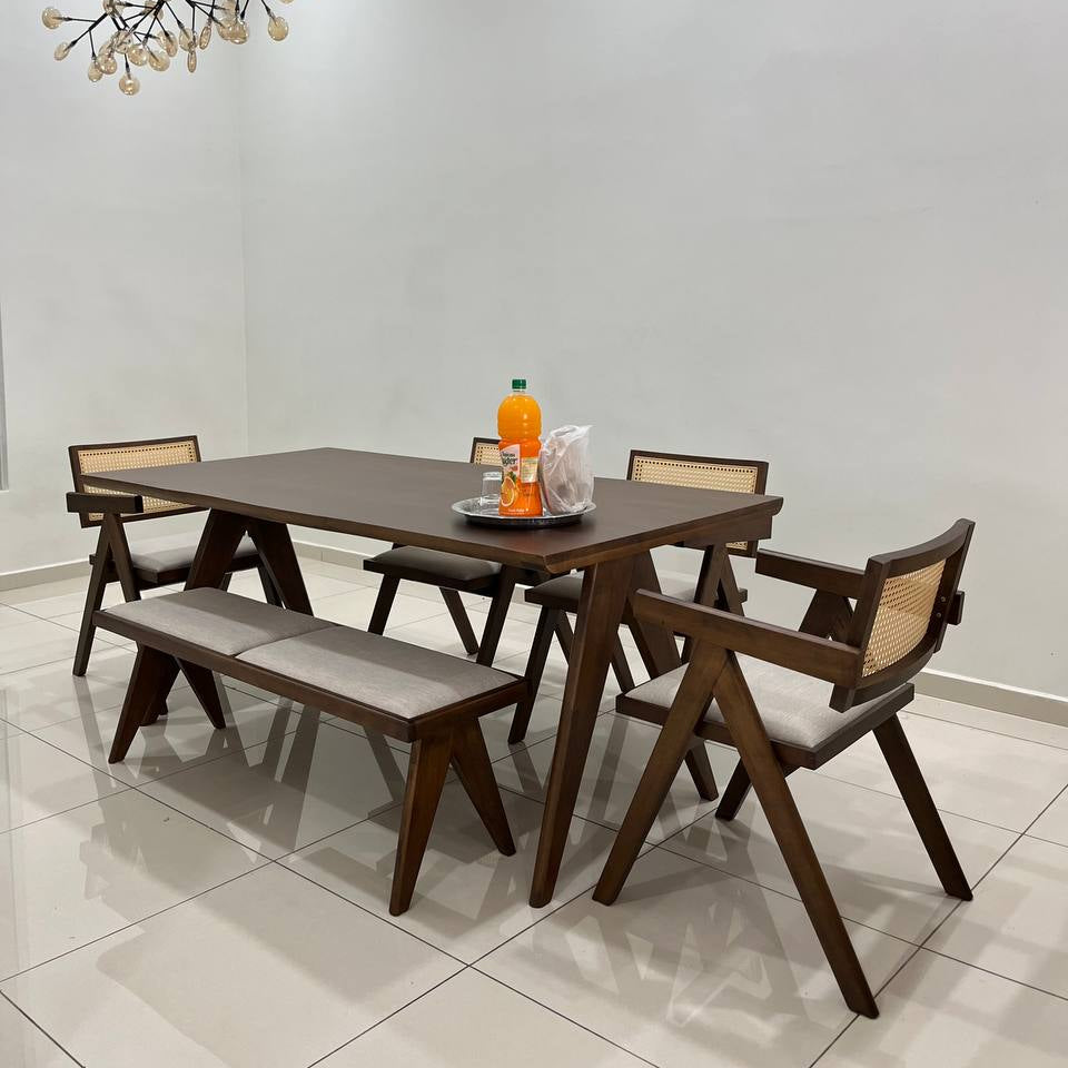 Eleanor 1.5m & 1.8m Dining Table