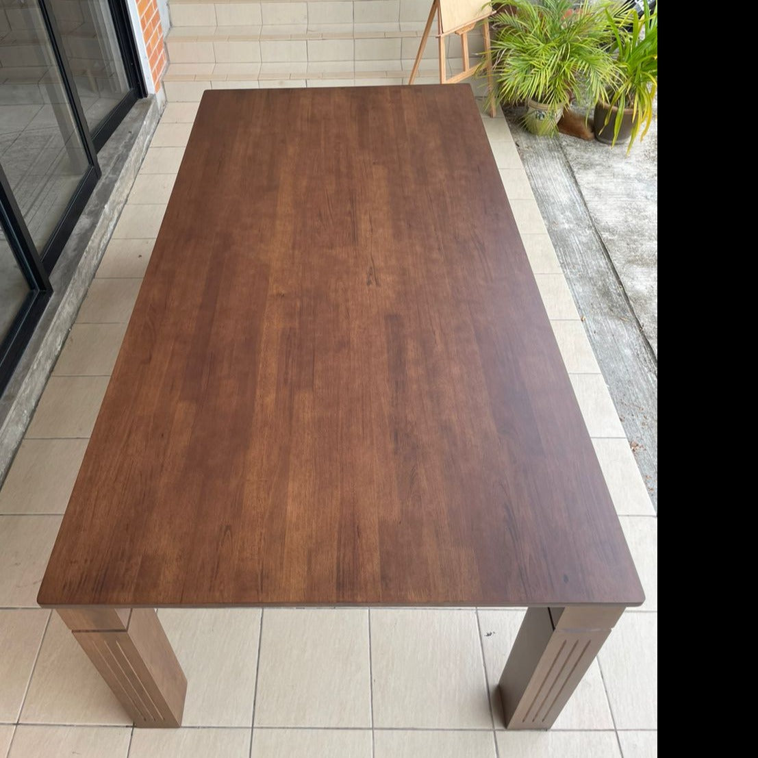 Kingsley Dining Table