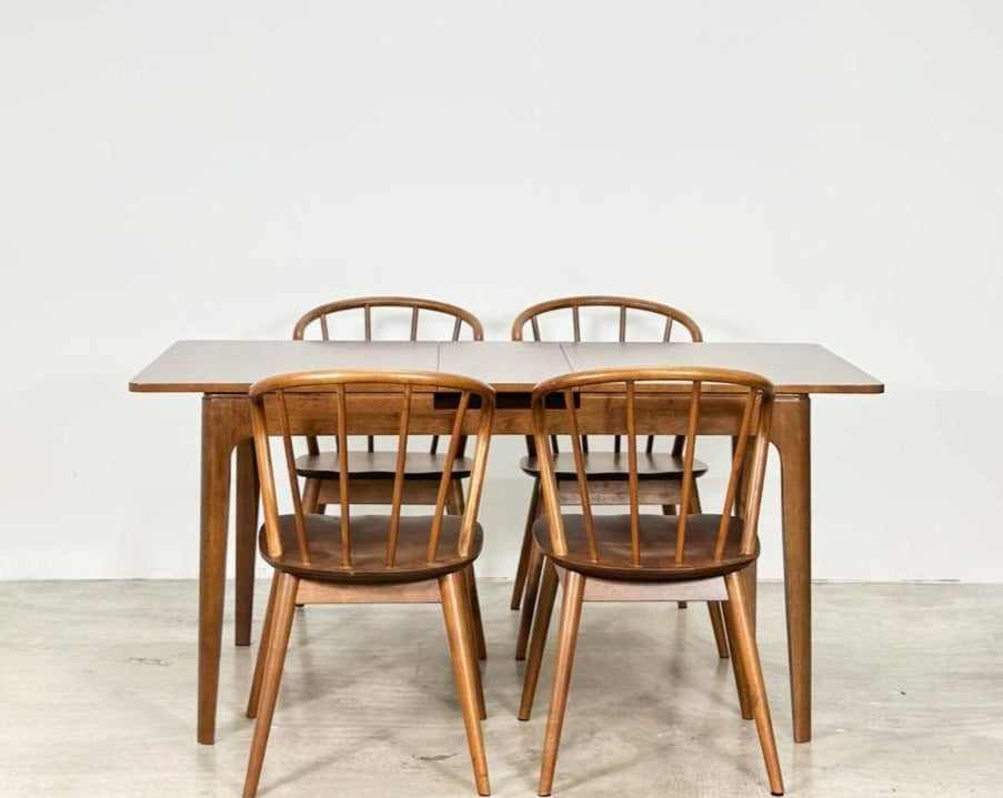 Pecan Extension 1.3m - 1.6m Dining Table with Harper Chair