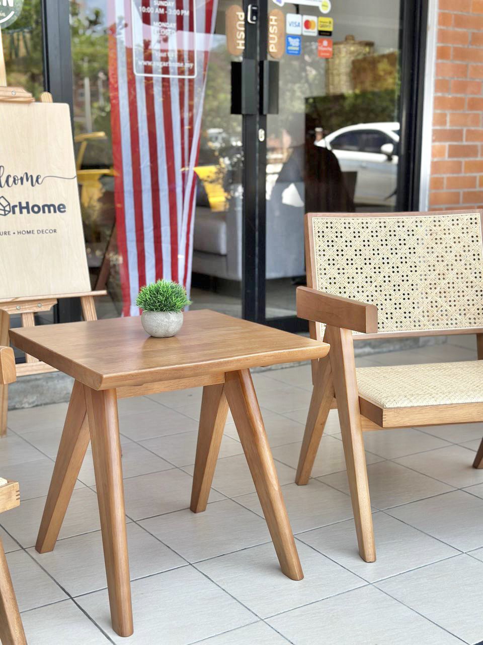 Eleanor End Table