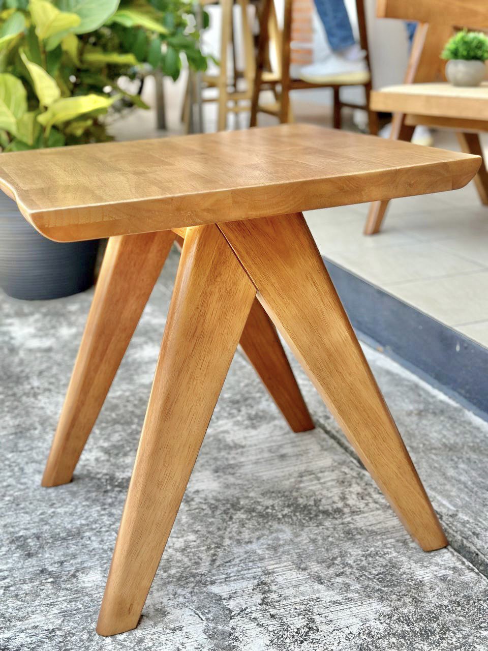 Eleanor End Table