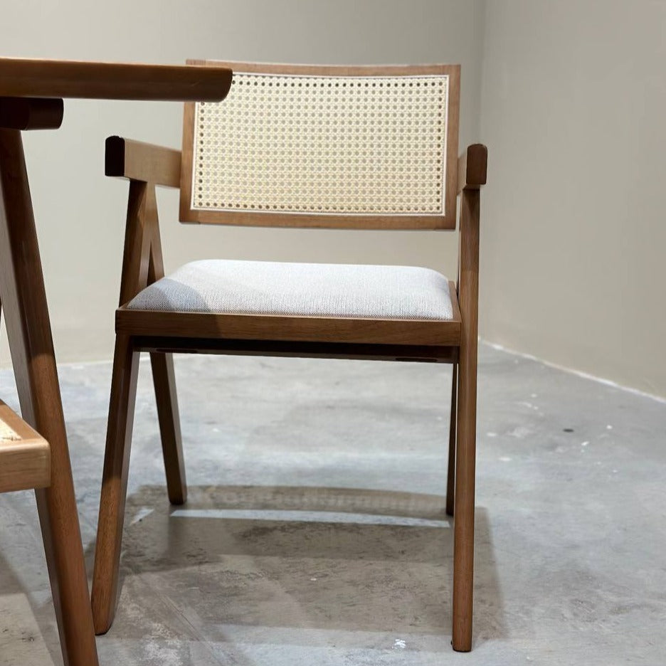 Eleanor 1.8m Dining Table with 4 Eleanor Chairs