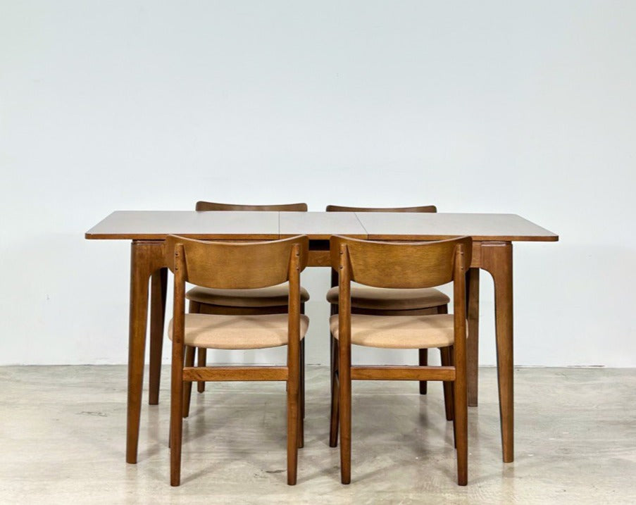 Pecan Extension Dining Table with Mocha Chair