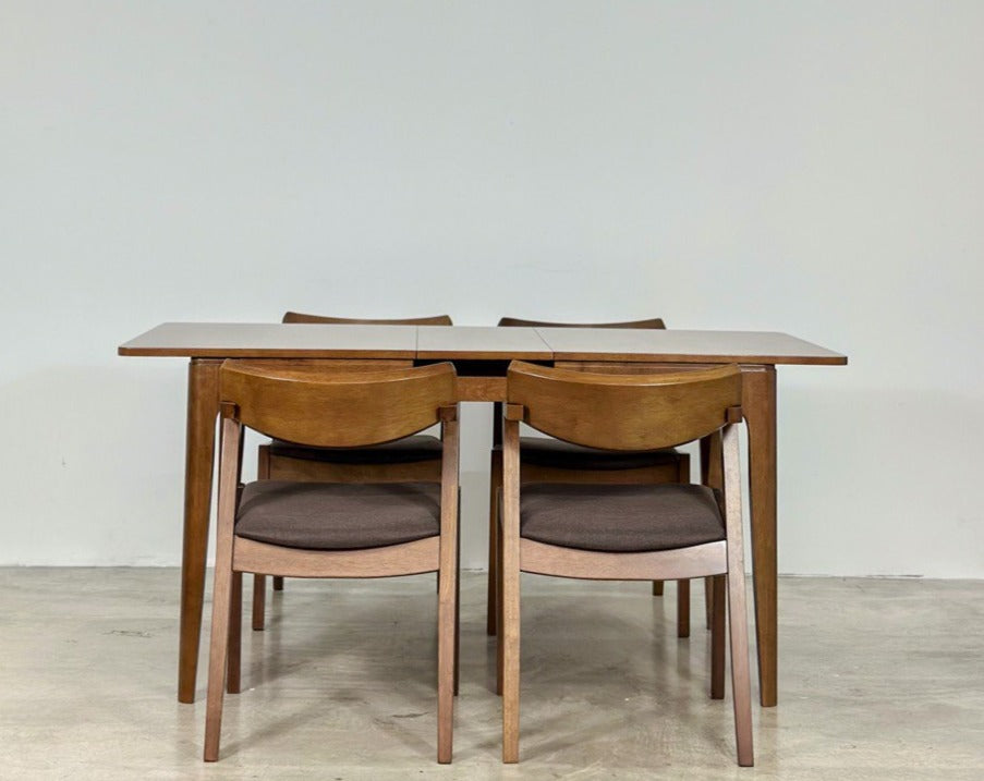 Pecan Extension Dining Table with Zoey Chair