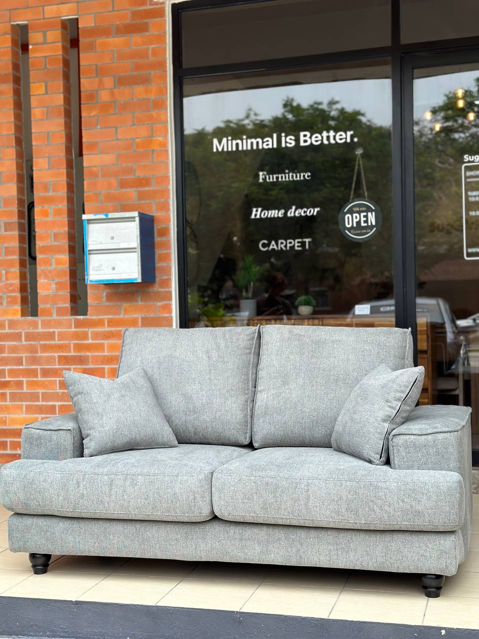 Claudia Sofa Set