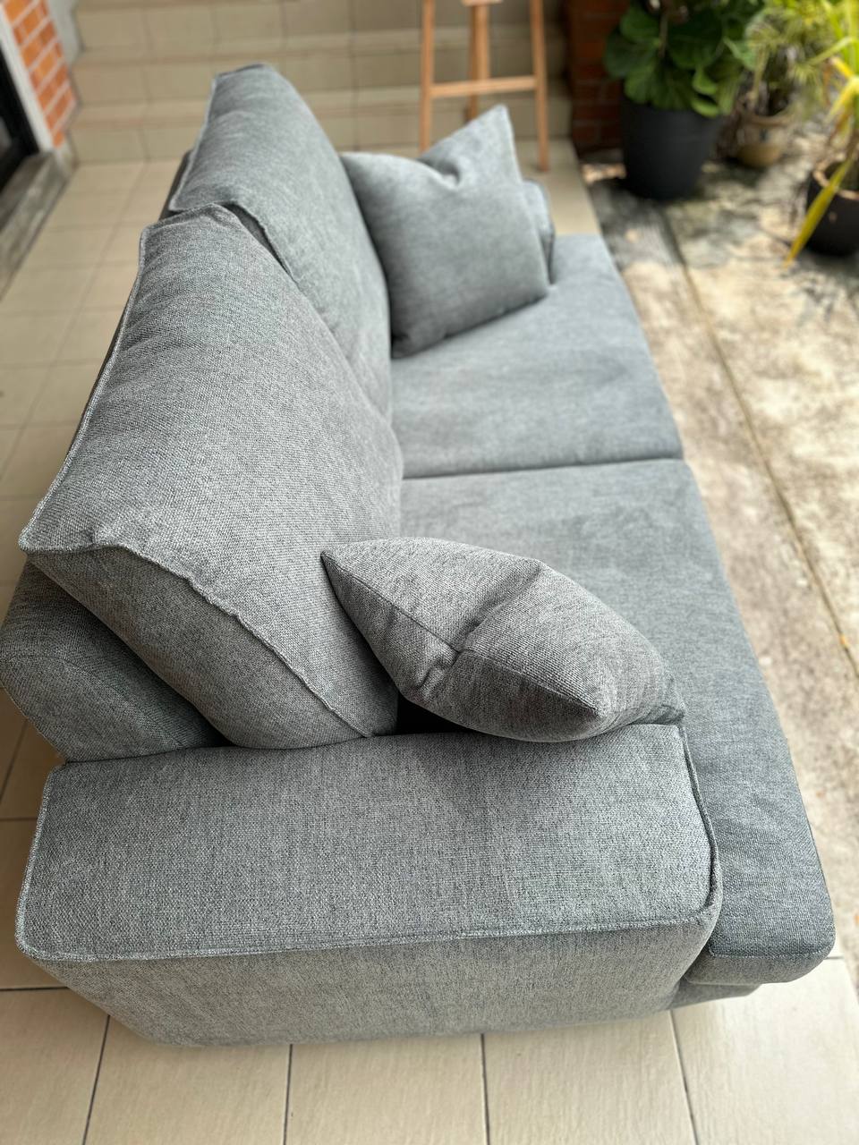 Claudia Sofa Set