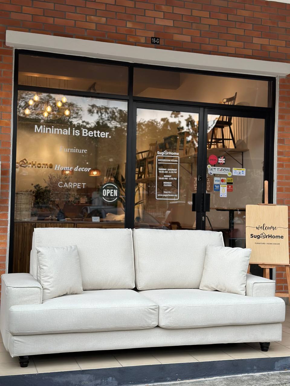 Claudia Sofa Set