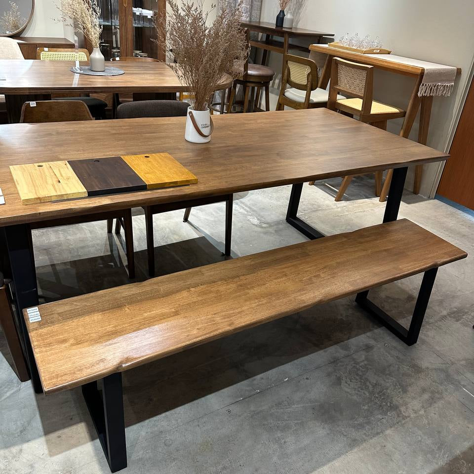 Serena Bench (Custom Item)