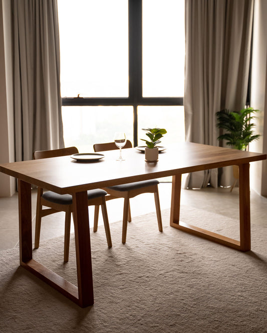 Maura Kembang Semangkuk Dining Table (Custom Item)