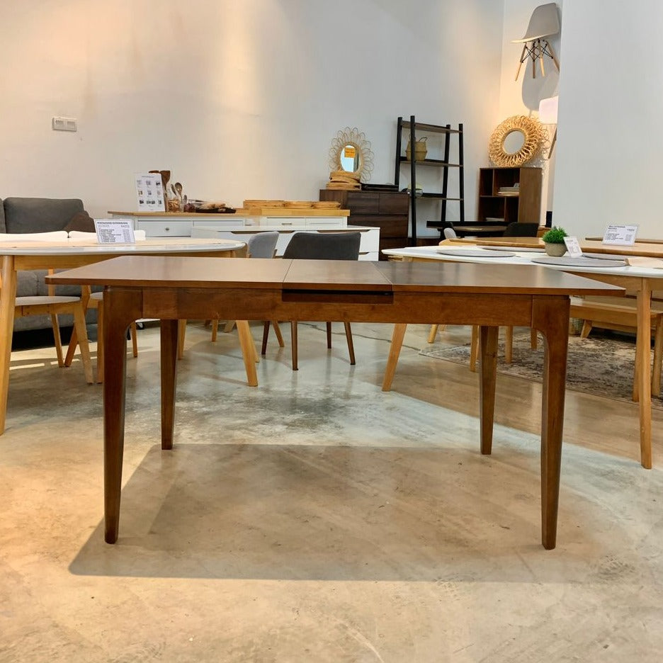 Pecan 1.3m - 1.6m Extension Dining Table