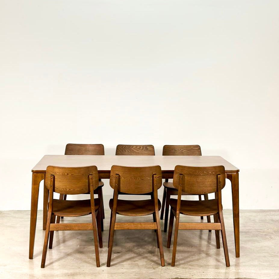 Walnut 1.8m Dining Table with Henry Chairs