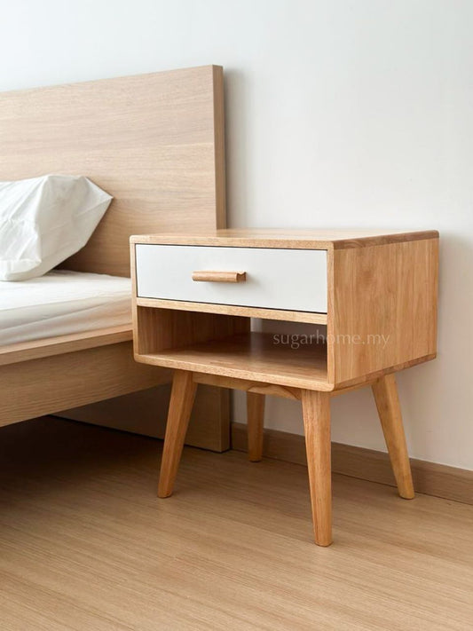 Akita Side Table in Natural