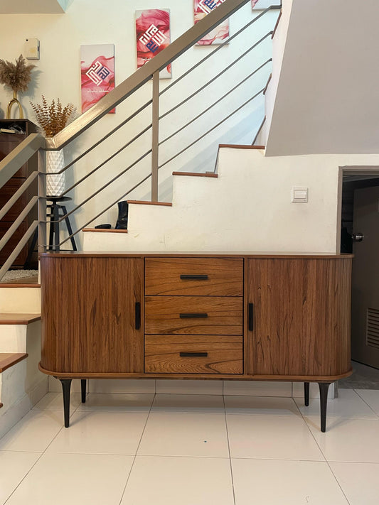 Arlo 1.6m Sideboard