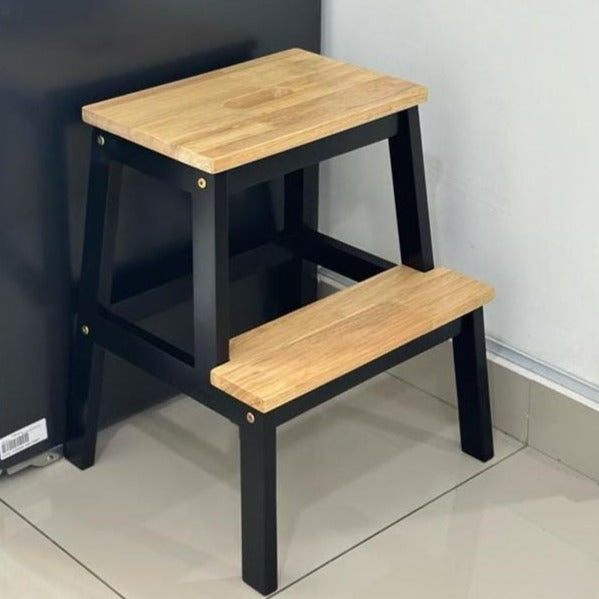 Ayra Step Stool