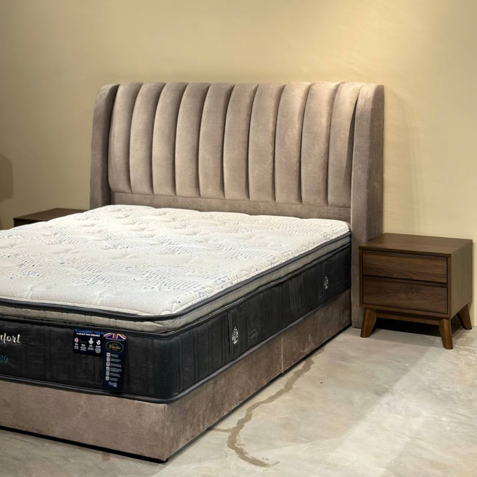 Gianna Divan Bed