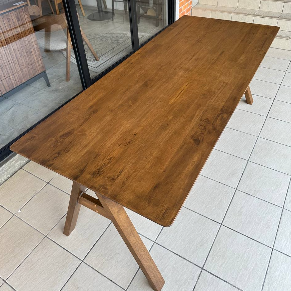 Harry 2.0m Dining Table