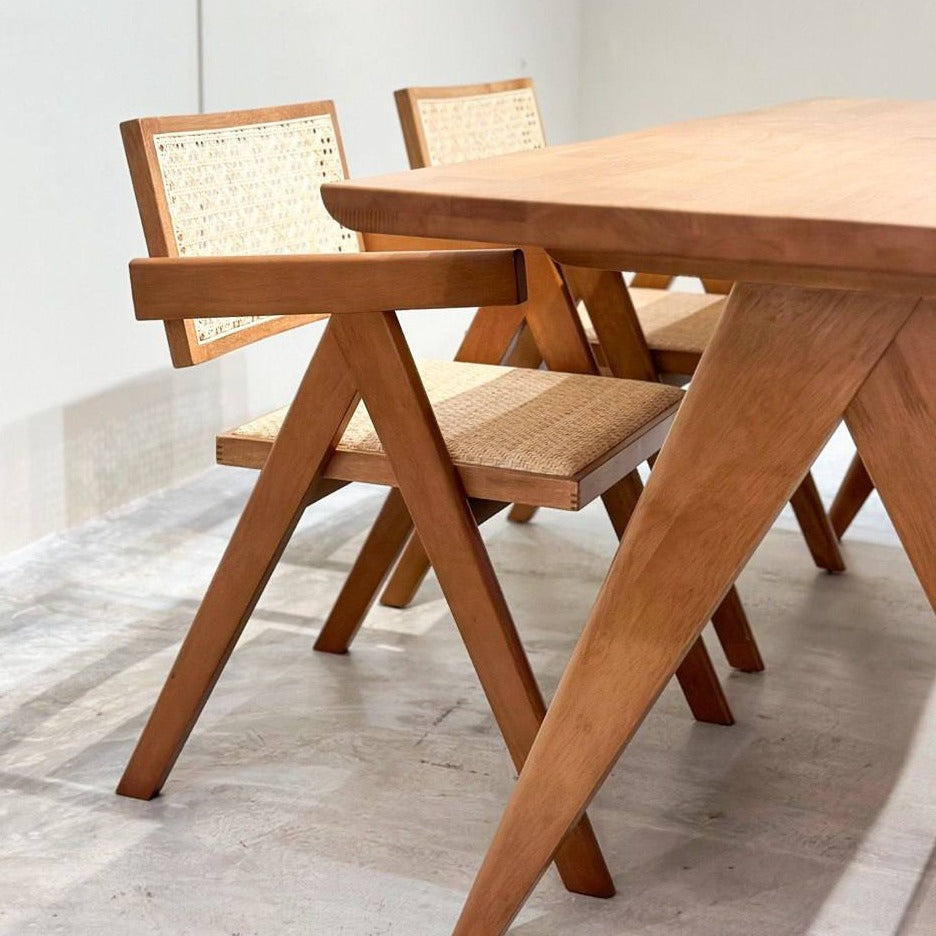 Eleanor 1.8m Dining Table with 4 Eleanor Chairs