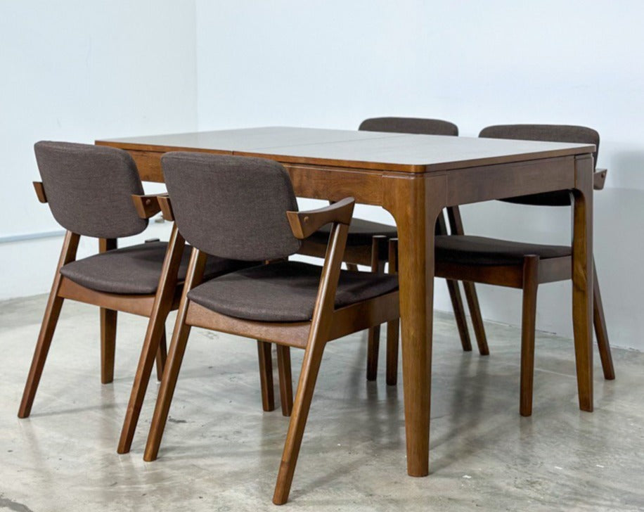 Pecan Extension 1.3m - 1.6m Dining Table with Zack Chairs