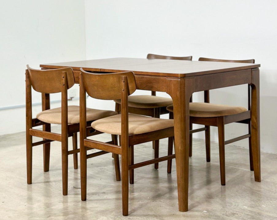 Pecan Extension Dining Table with Mocha Chair