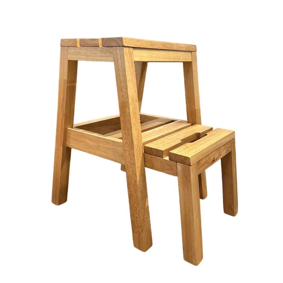 Akira Step Stool