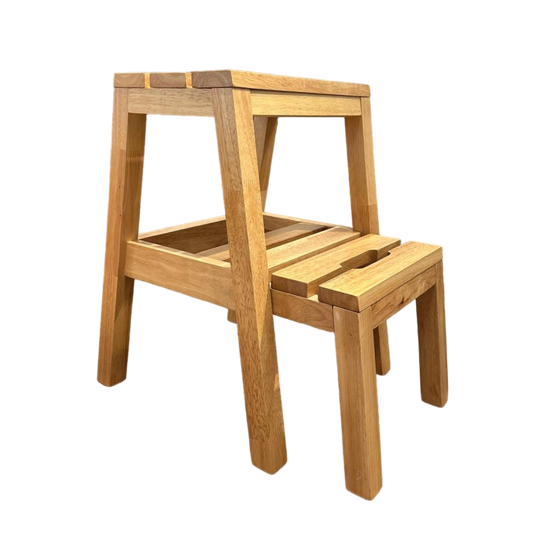 Akira Step Stool