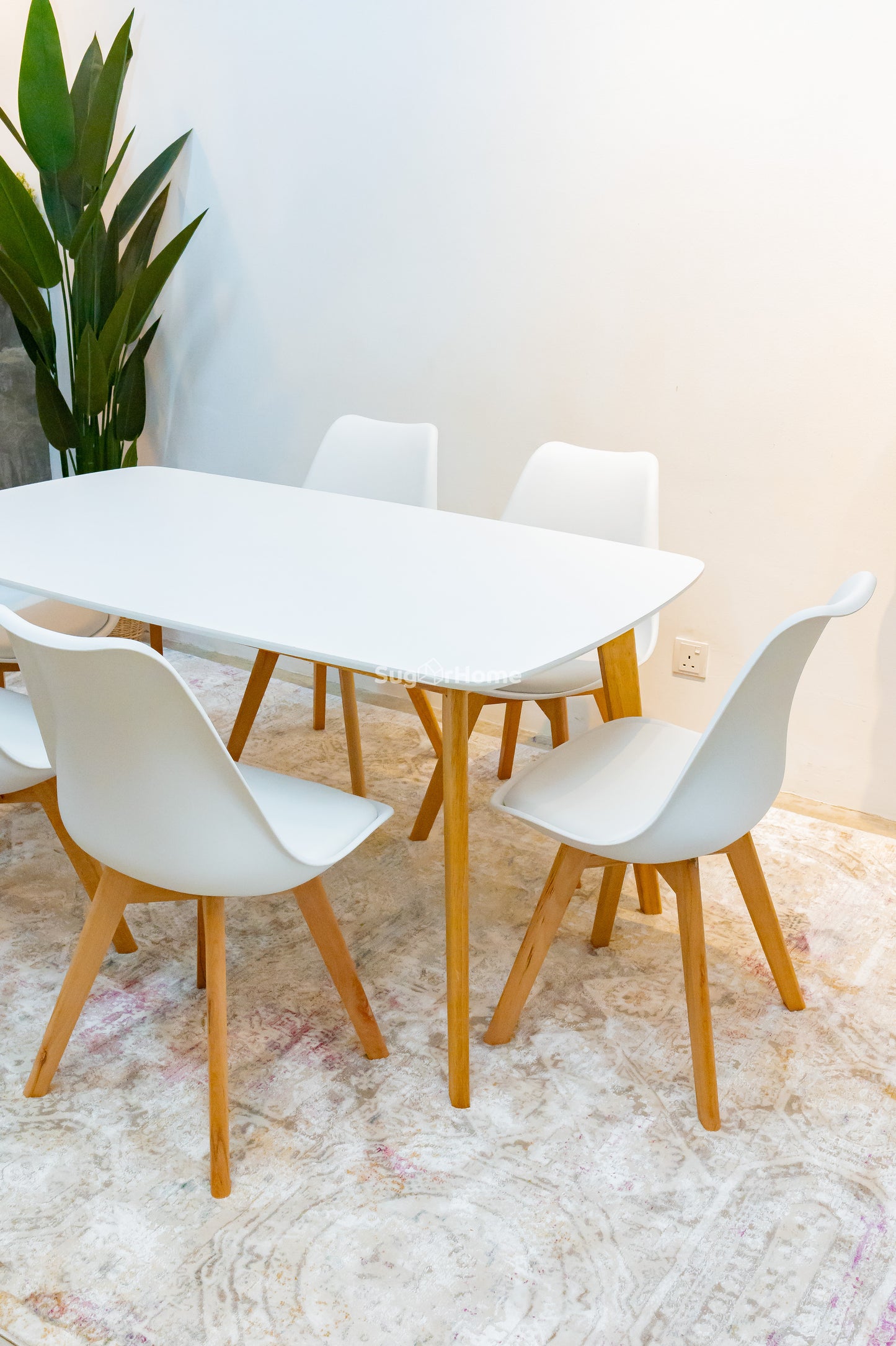 Nest 1.4m Dining Table with Modern Chairs in White
